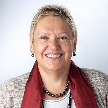 ELVIRA BREITENFELDER, Senior Vertriebspartnerin von M-Surance aus Niederösterreich